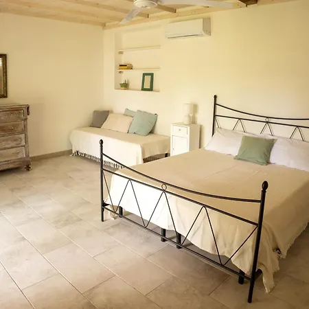 Il Casale Feriehus Teulada